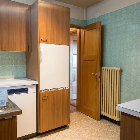 Family For 8 People, Spacious, Bright *