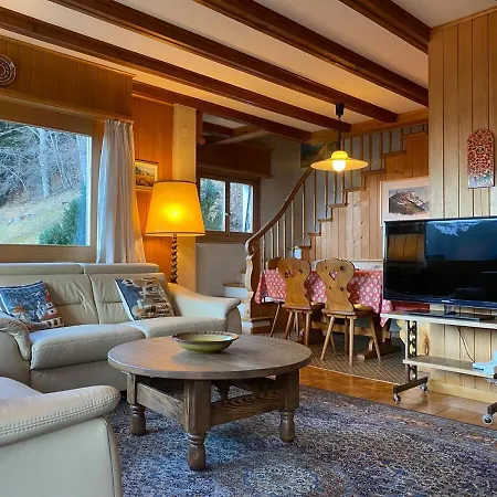 Family For 8 People, Spacious, Bright Chalet *