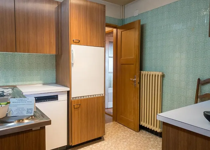 Family For 8 People, Spacious, Bright *