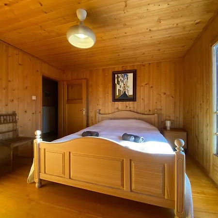 Family For 8 People, Spacious, Bright Chalé *
