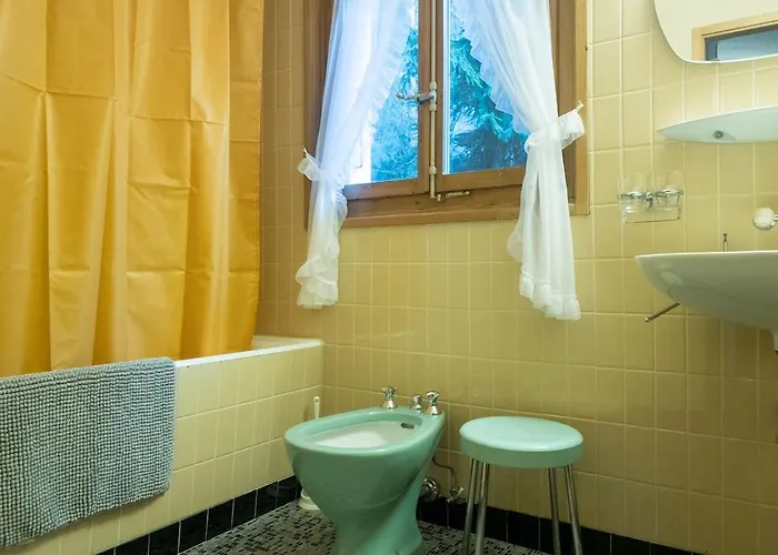 Family For 8 People, Spacious, Bright Alpstuga